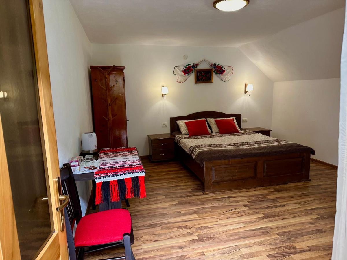 Casa Aurelia Hotel Chiscau ภายนอก รูปภาพ