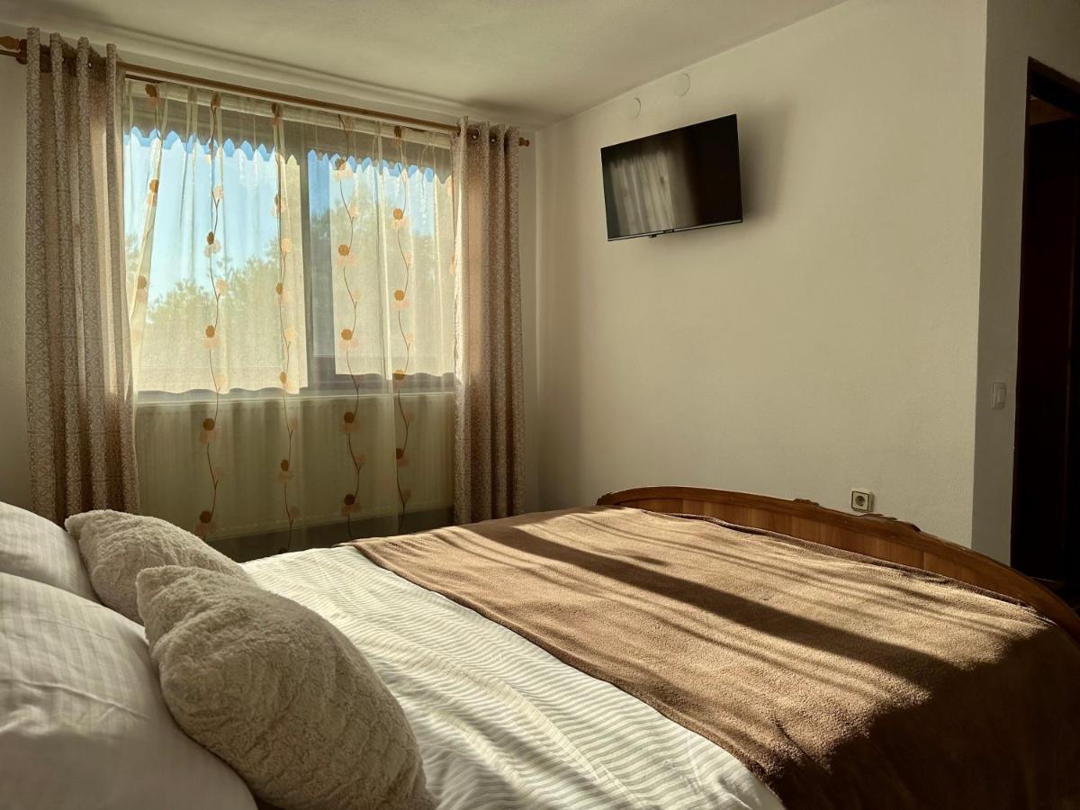 Casa Aurelia Hotel Chiscau ภายนอก รูปภาพ