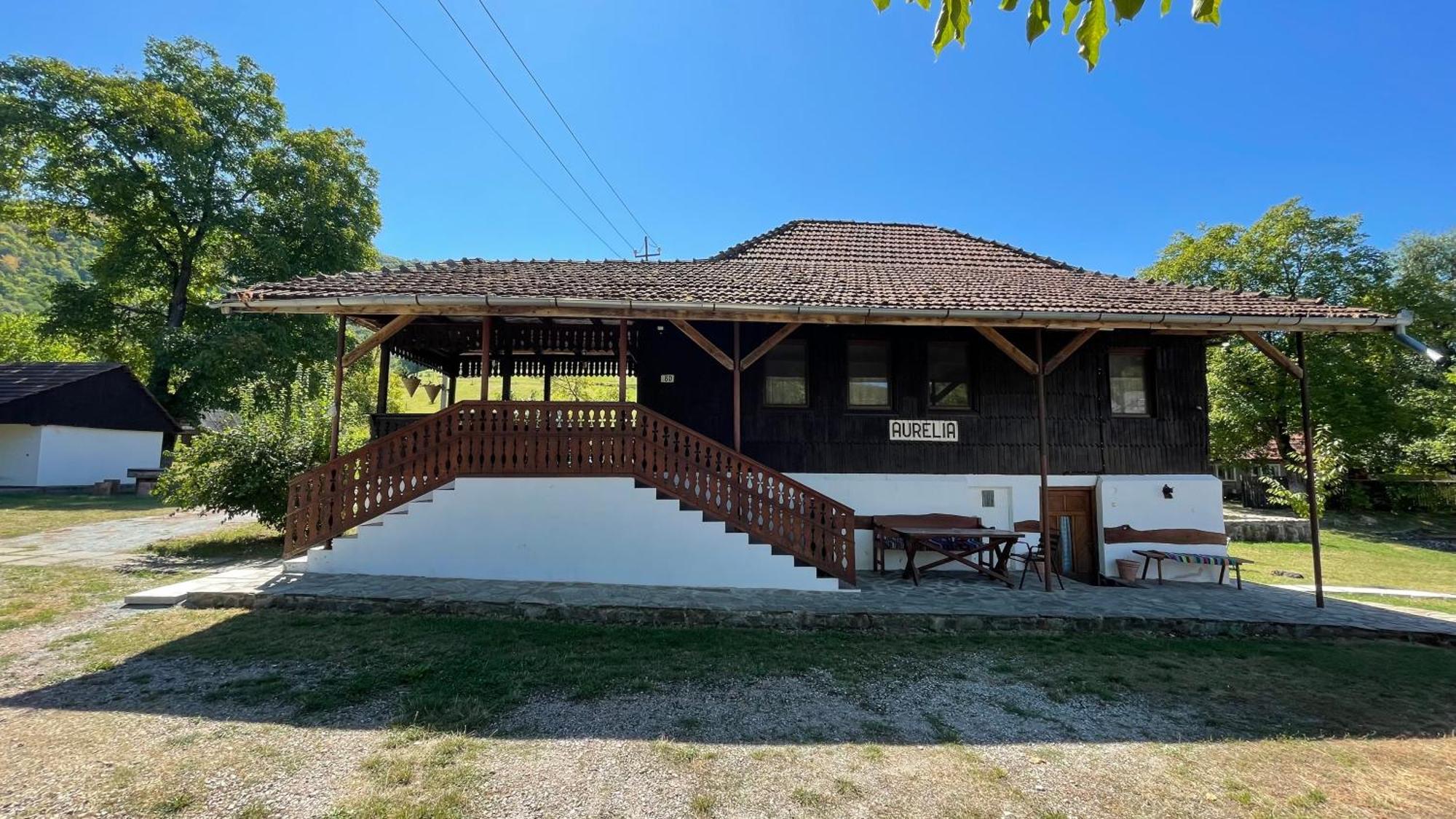 Casa Aurelia Hotel Chiscau ภายนอก รูปภาพ
